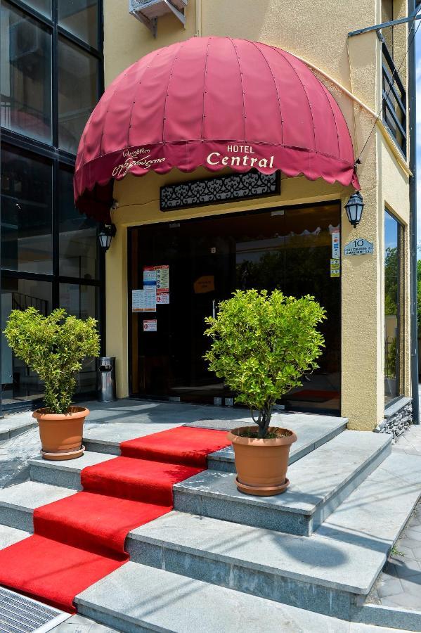 Central Hotel Zqaltubo Exterior foto